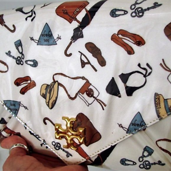 TORY BURCH PRINT BON VOYAGE CLUTCH - Picture 6 of 8